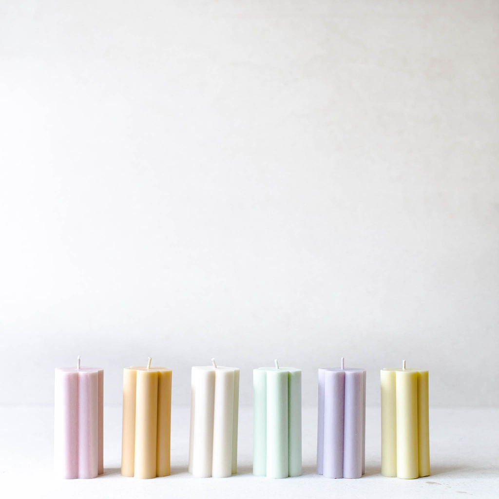 Daisy Shaped Flower Candle